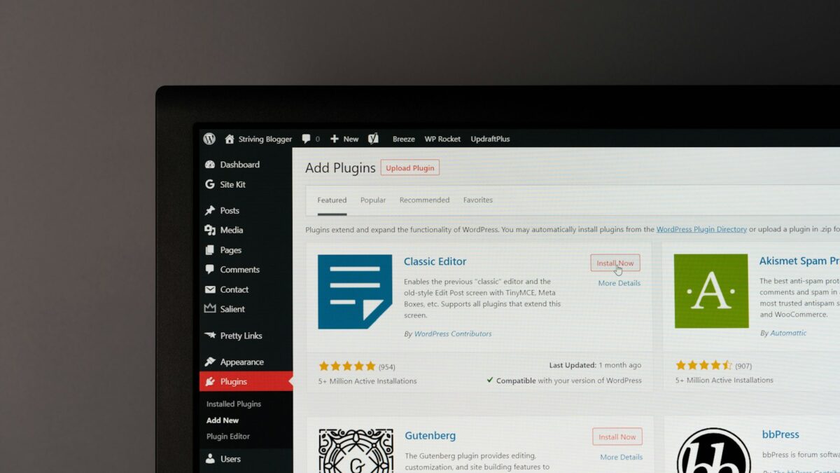 black flat screen computer monitor
